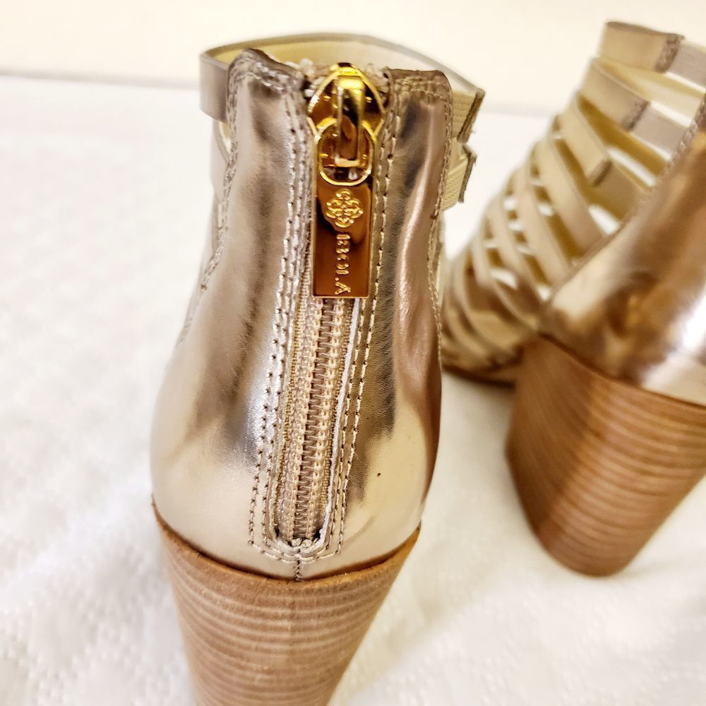 Isola Metallic Gold Caged Sandals Size 6 - Picture 7 of 11